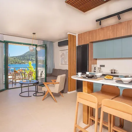 Porto Azure Breeze & Horizon - In The Heart Of